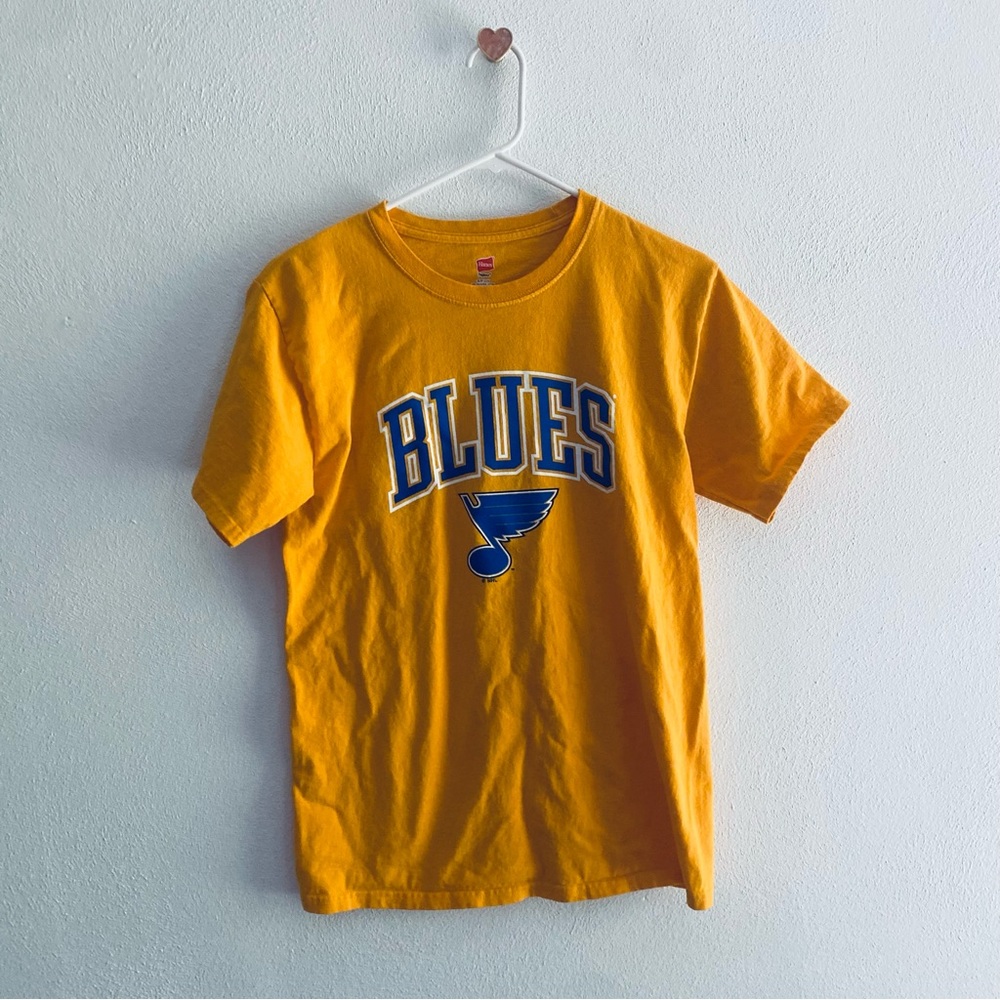 Hanes yellow St. Louis Blues t-shirt